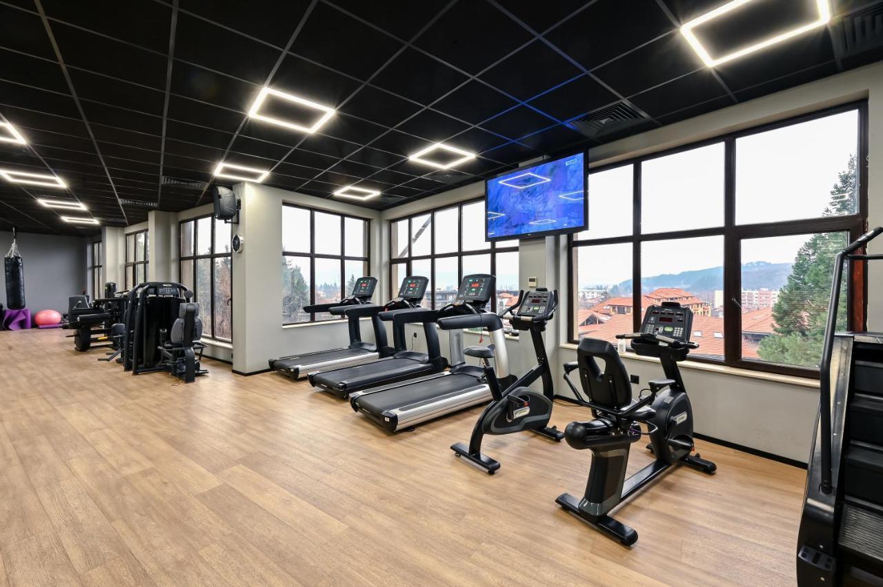 Grand Hotel Velingrad Kültér fotó The gym at the hotel