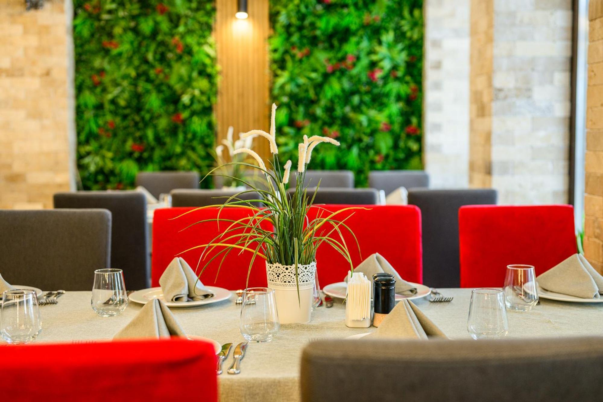 Grand Hotel Velingrad Kültér fotó Restaurant